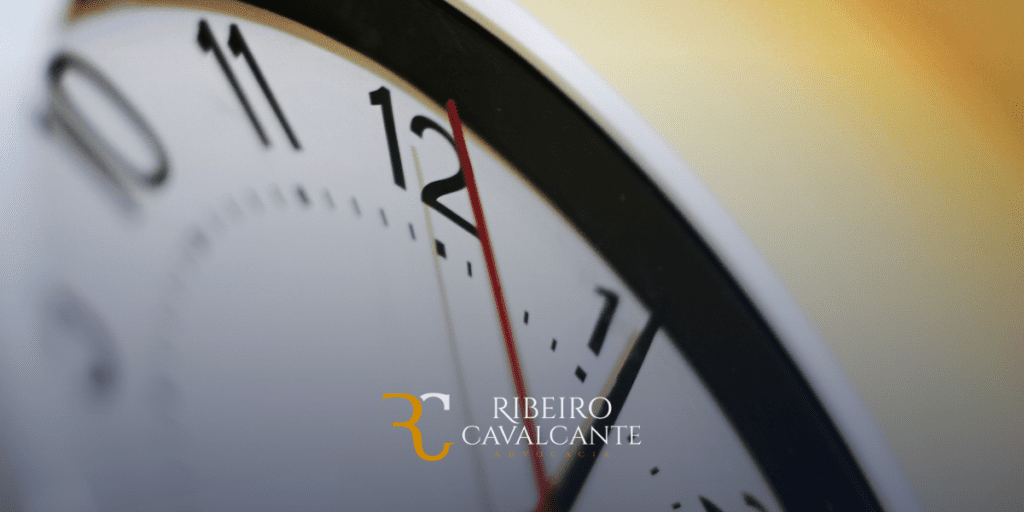 BPC-LOAS,HIV/AIDS,assistência social,benefício assistencial,renda per capita,avaliação médica,critérios de elegibilidade,INSS,políticas públicas,direitos sociais,vulnerabilidade socioeconômica,legislação previdenciária,judicialização,inclusão social.