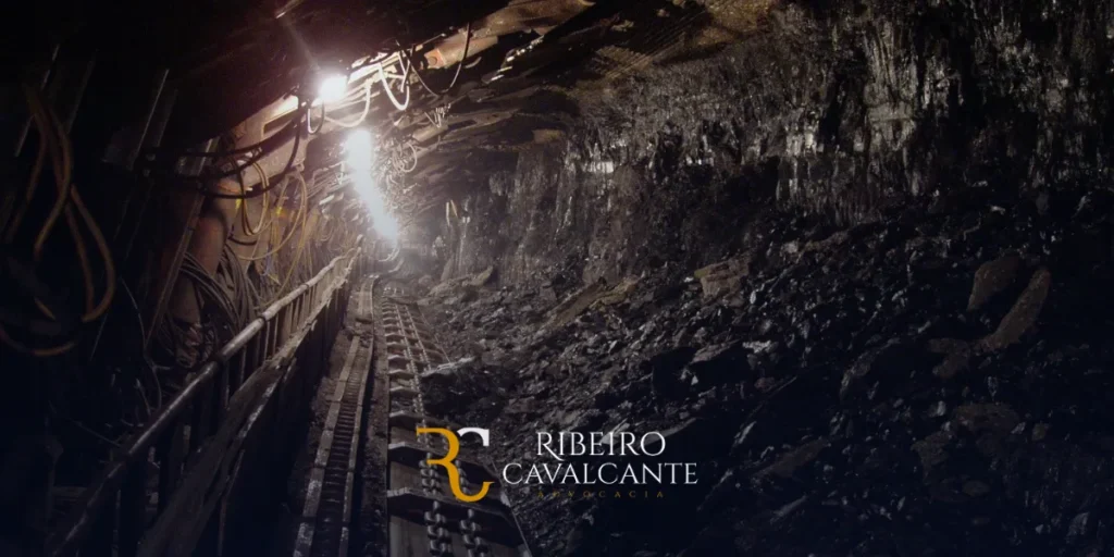 aposentadoria especial,continuar a trabalhar,decisão STF,trabalho em atividade nociva,benefício previdenciário,INSS,direitos do trabalhador,Reforma da Previdência,atividades de risco,suspensão de benefício,orientação jurídica