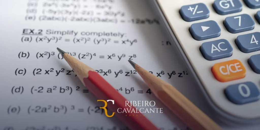 ceratocone,aposentadoria por invalidez,INSS,auxílio-doença,incapacidade permanente,perícia médica,benefício previdenciário,direitos previdenciários,recurso INSS,advogado previdenciário,reavaliação periódica,laudo médico,contribuição previdenciária,salário contribuição,cálculo benefício,reforma previdenciária,invalidez permanente,deficiência visual,reabilitação profissional,assistência jurídica