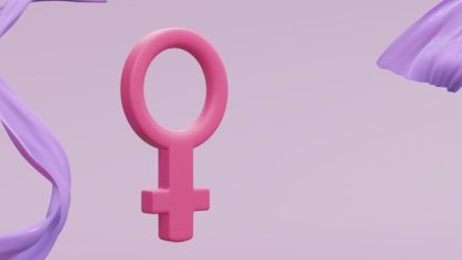 Símbolo de Vênus rosa em 3D centralizado com tecidos roxos fluidos nas laterais sobre fundo claro. — Foto: Pachon in Motion