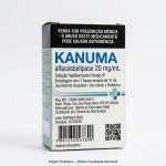 Caixa do medicamento KANUMA (ALFASSEBELIPASE) em embalagem farmacêutica brasileira conforme RDC 768/2022 da ANVISA — fabricado por Ribeiro Cavalcante Advocacia