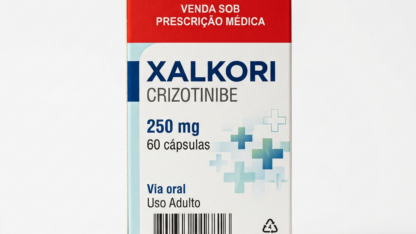Caixa do medicamento XALKORI (CRIZOTINIBE) em embalagem farmacêutica brasileira conforme RDC 768/2022 da ANVISA — fabricado por Ribeiro Cavalcante Advocacia