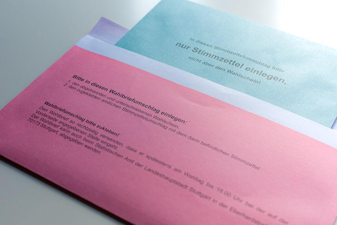 Cid q90 sindrome de down afastamento auxilio doenca e aposentadoria inline 2 577588 1786280750 Documentos sobre benefícios do inss, como auxílio-doença e aposentadoria, em cores rosa e azul.